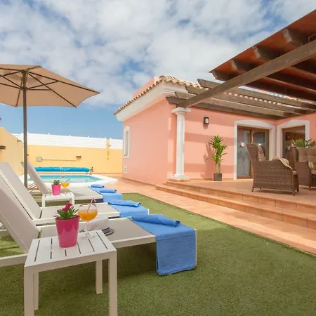 Bella Lucia 1. Piscina Climatizada, Wifi, Bbq. וילה