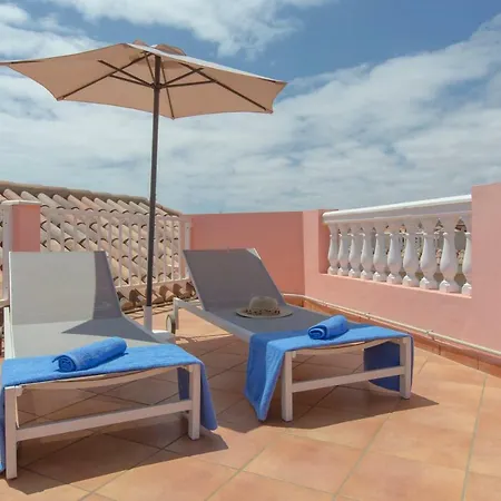 וילה Bella Lucia 1. Piscina Climatizada, Wifi, Bbq.
