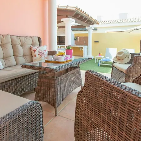 Bella Lucia 1. Piscina Climatizada, Wifi, Bbq. Villa Corralejo