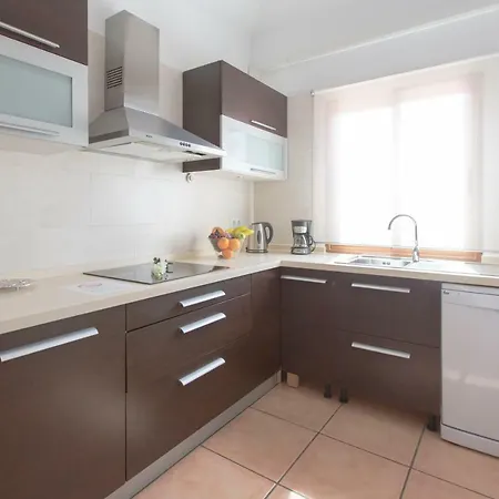 Bella Lucia 1. Piscina Climatizada, Wifi, Bbq.